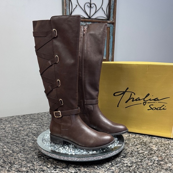 Thalia Sodi Veronica Dark Brown Heeled Boots Riding Boots NWT 7 - Picture 3 of 15